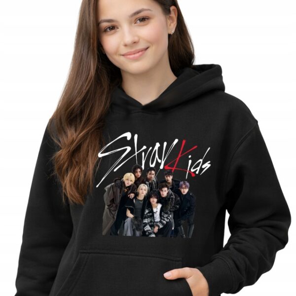 Bluza z kapturem fanart stray muzyczny k-pop z autorską grafiką czarny - wzór ASD-7187