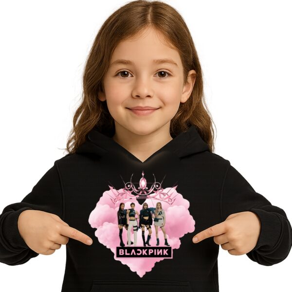 Bluza z kapturem fanart muzyczny k-pop black z autorską grafiką czarny - wzór ASD-20553