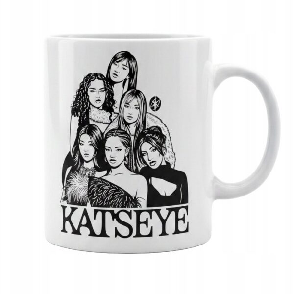 KATSEYE K-POP CZARNO-BIAŁY KUBEK 330 ml